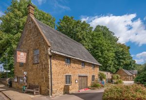 Photo 21- click for photo gallery